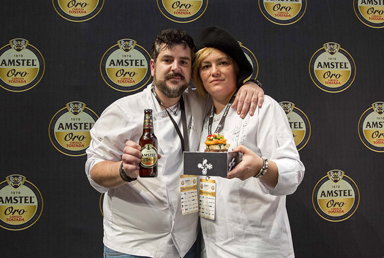Los ganadores del concurso de Pintxos Amstel Oro 2017, del bar Gran Sol de Hondarribia.