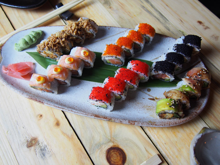 La carta de Sibuya Urban Sushi Bar incluye una gran variedad de combos.